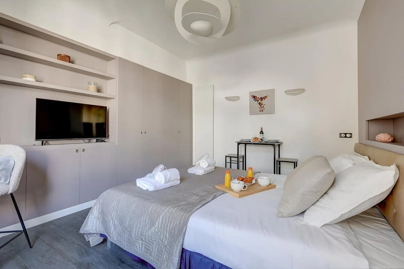 376 Crillon - Superbe A * 파리